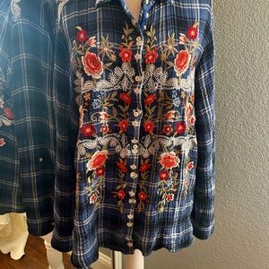 Johnny Was button down blouse size XL
